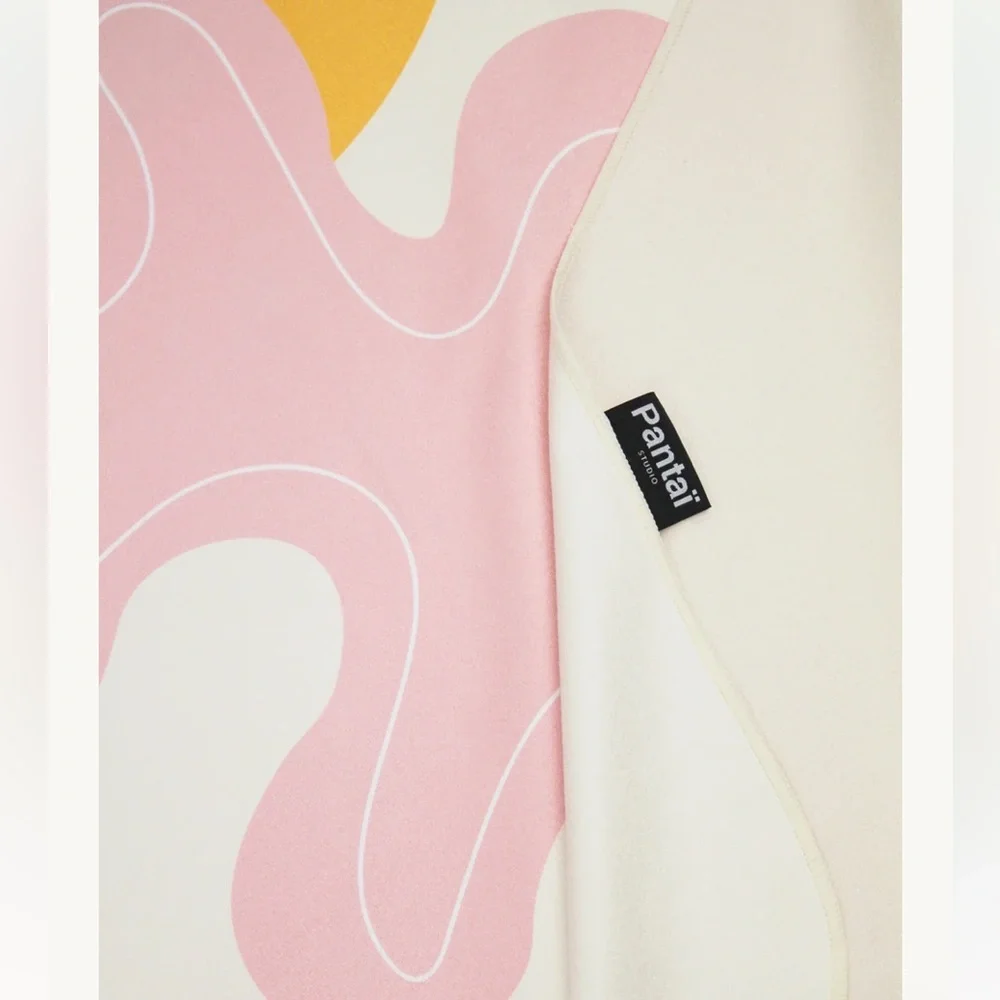 New! PANTAI DIVINE STUDIO EVI FRIENDLY TOWEL